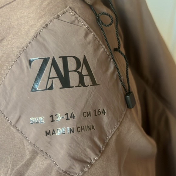 Zara Taupe puff vest - Picture 6 of 7